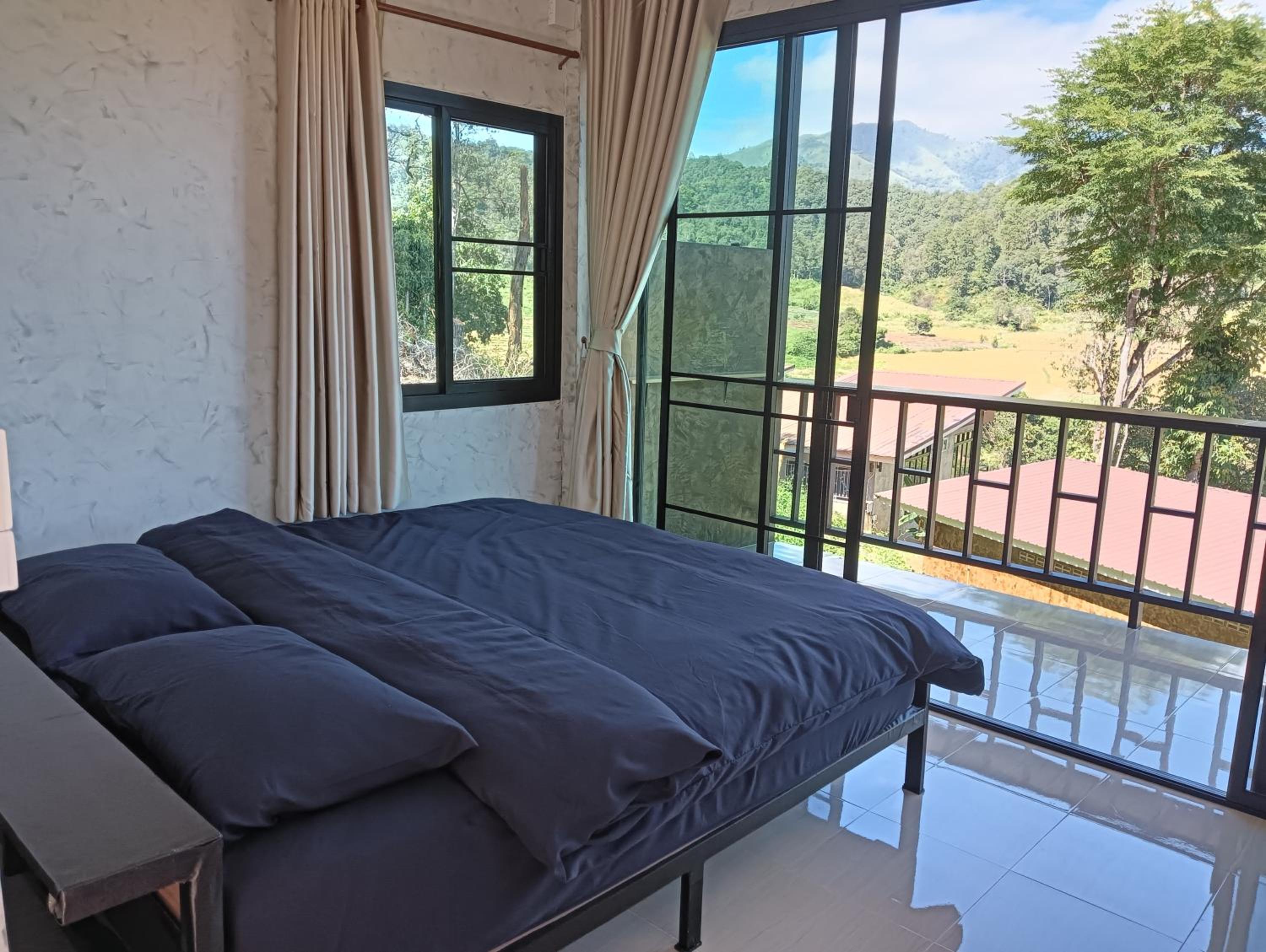 Mong Homestay Resort