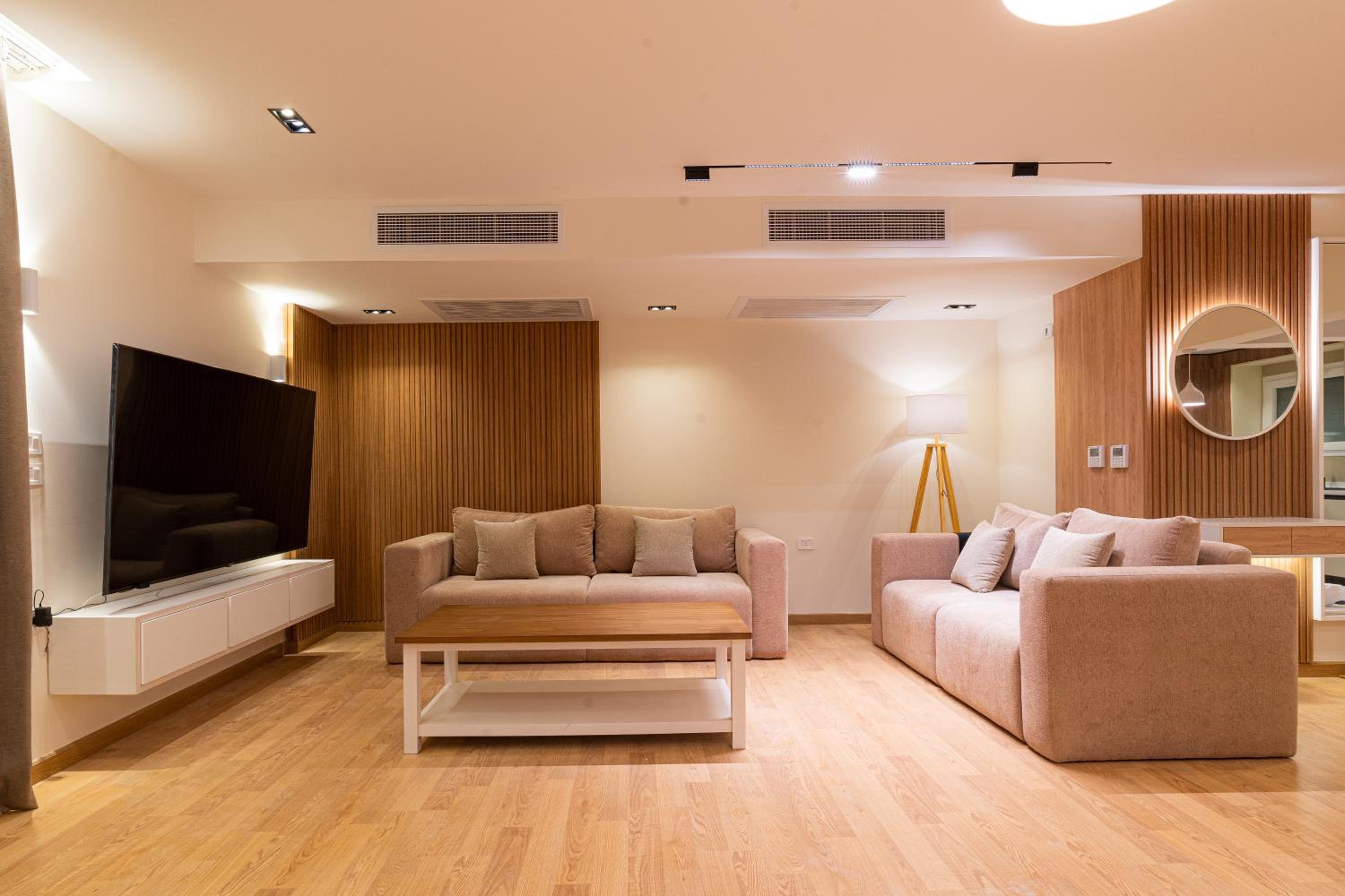 Hotel apartment at Mountain View I city compound