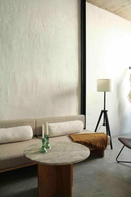 Beautiful stylish apartment next to downtown B-CrrB