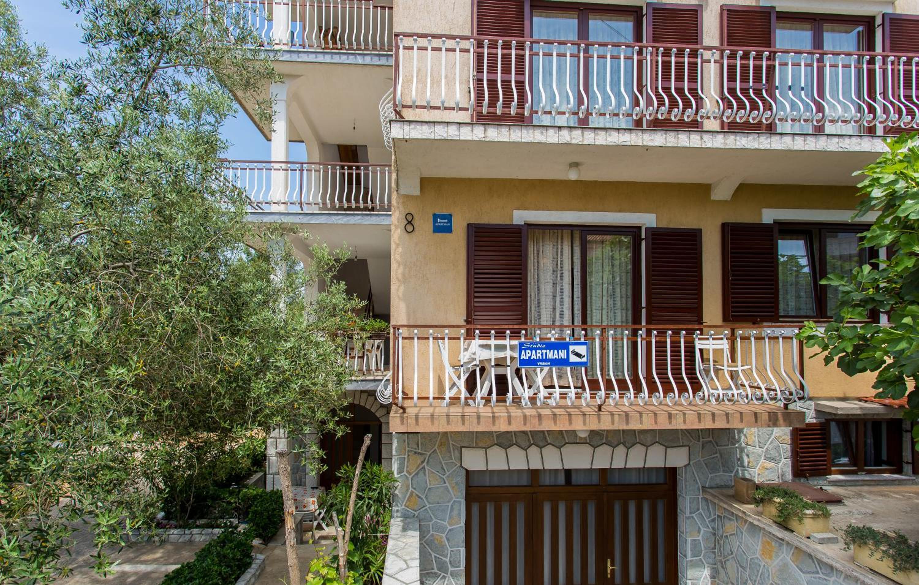 Apartments Vrban view 4