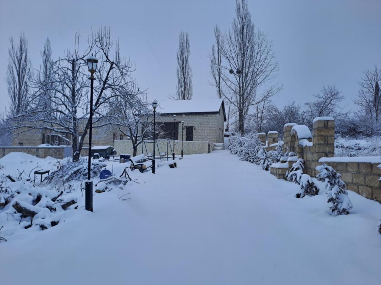 Qusar Apartments