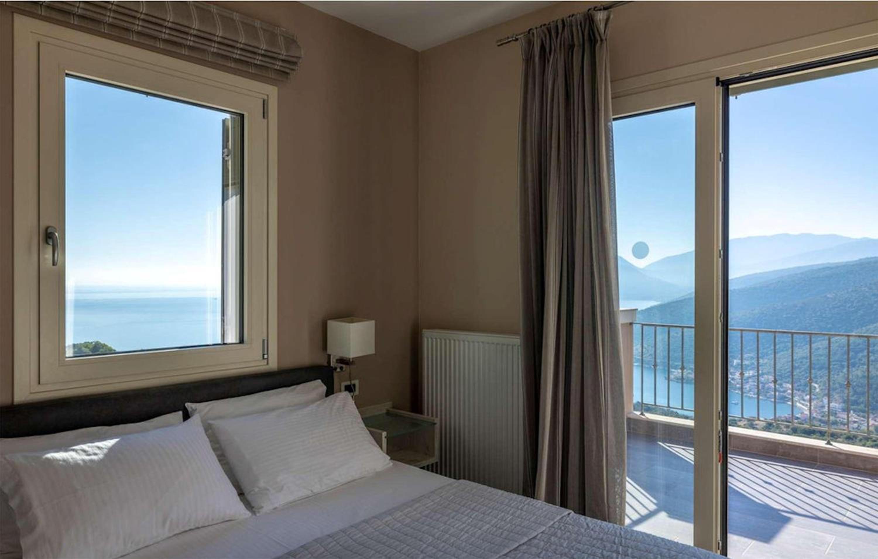 Stunning Kefalonia Villa - 3 Bedrooms - Villa Remvi - Private Infinity Pool and Astounding Sea Views - Agia Efimia view 3