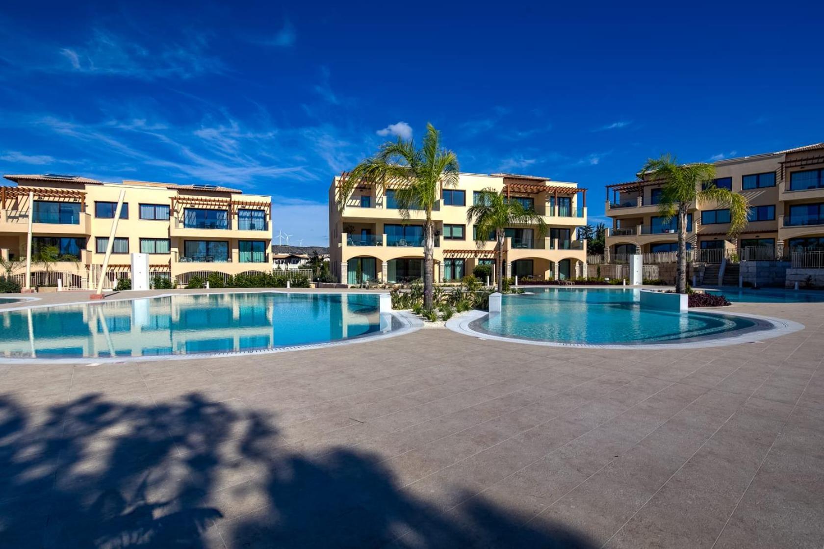 Hotel Aphrodite Hills Stunning Apartment - Image 1