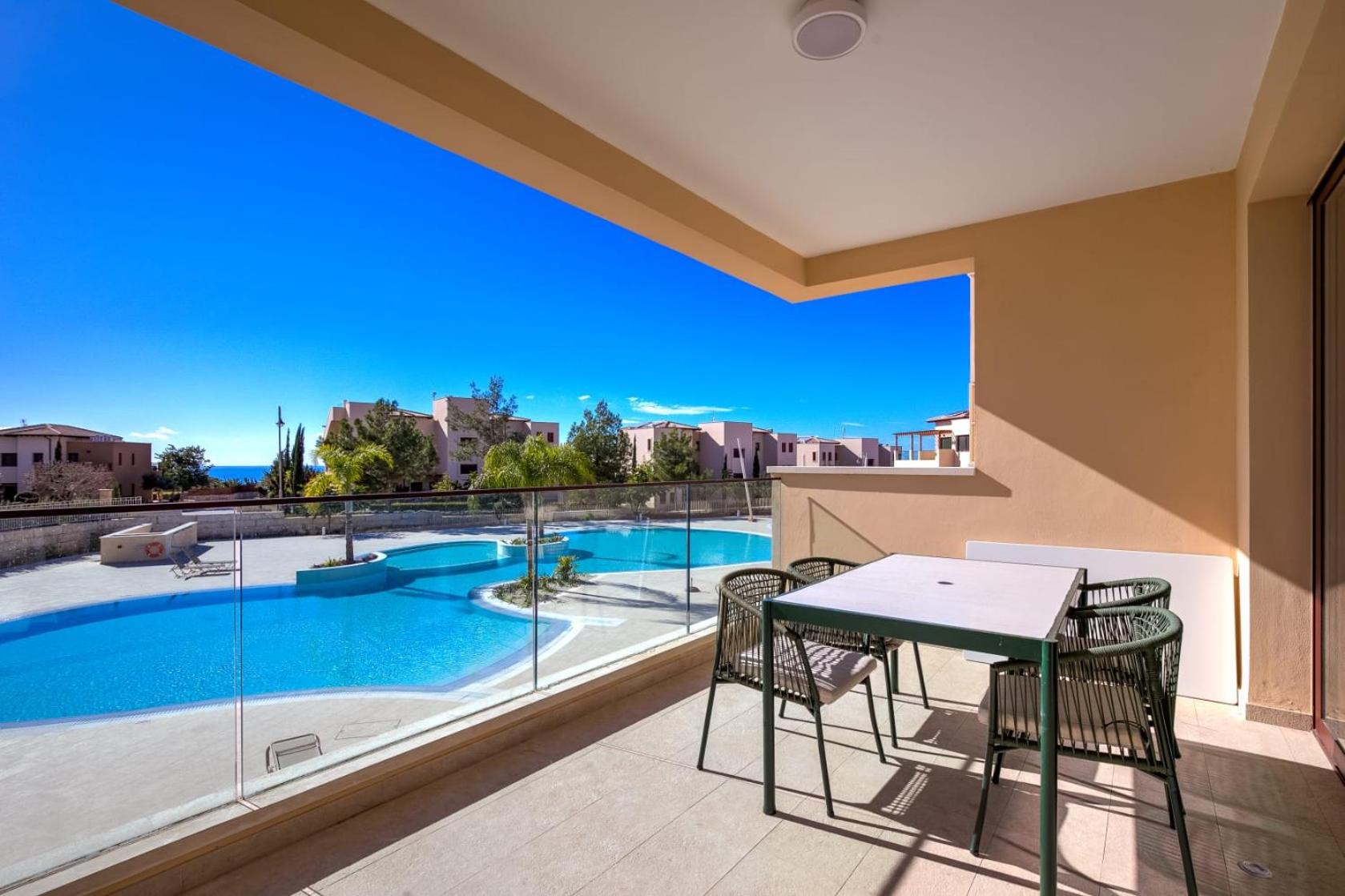 Aphrodite Hills Stunning Apartment