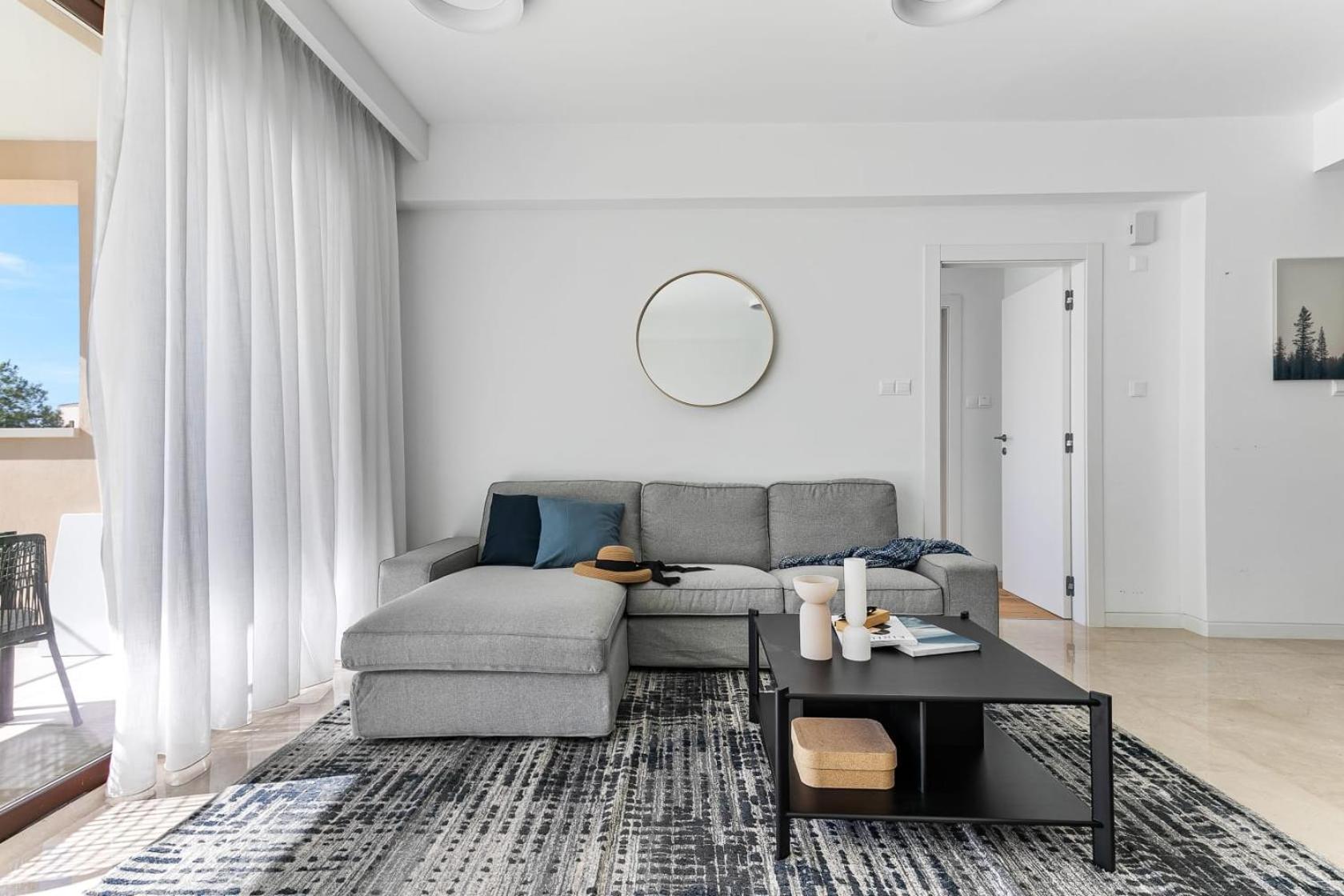 Aphrodite Hills Stunning Apartment