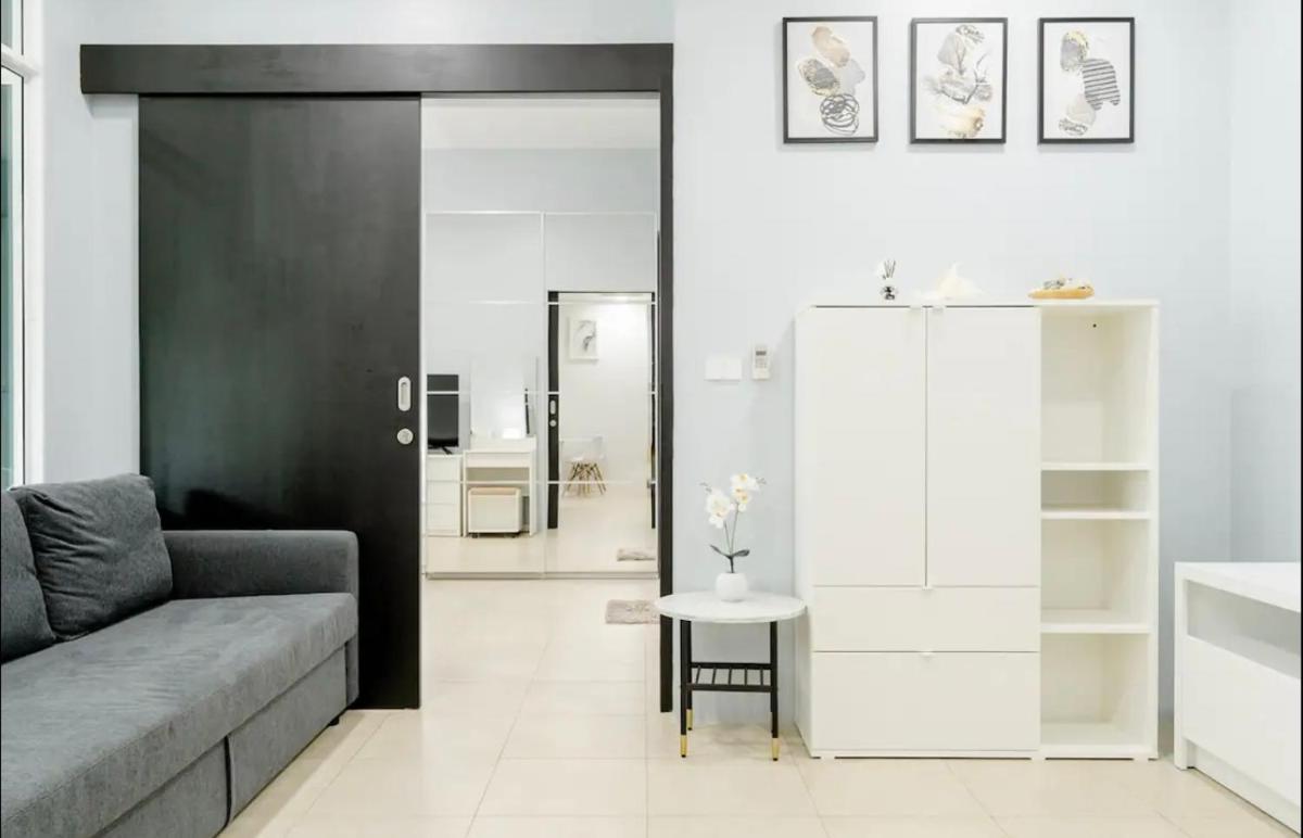 Veloche Group view 2