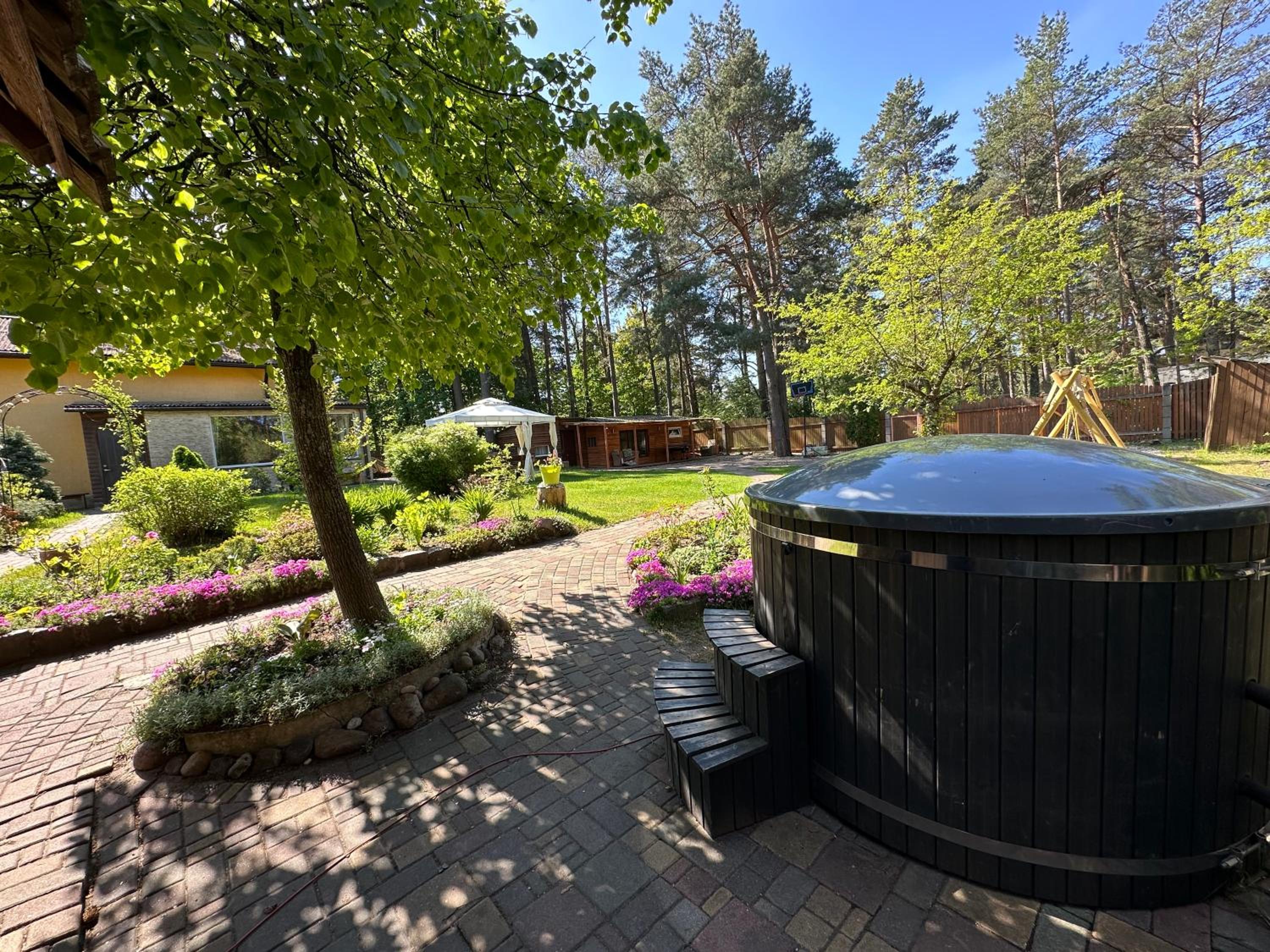 House By The Sea With Hot Tub view 5