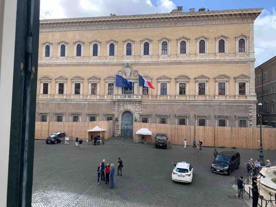 Casa Cristina in Piazza Farnese