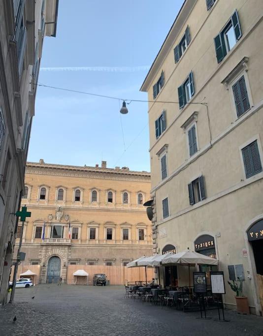 Casa Cristina in Piazza Farnese