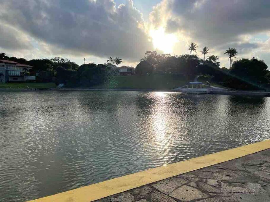 Chalé com excelente área de lazer e bem localizado