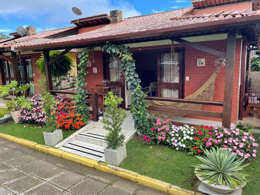 Chalé com excelente área de lazer e bem localizado