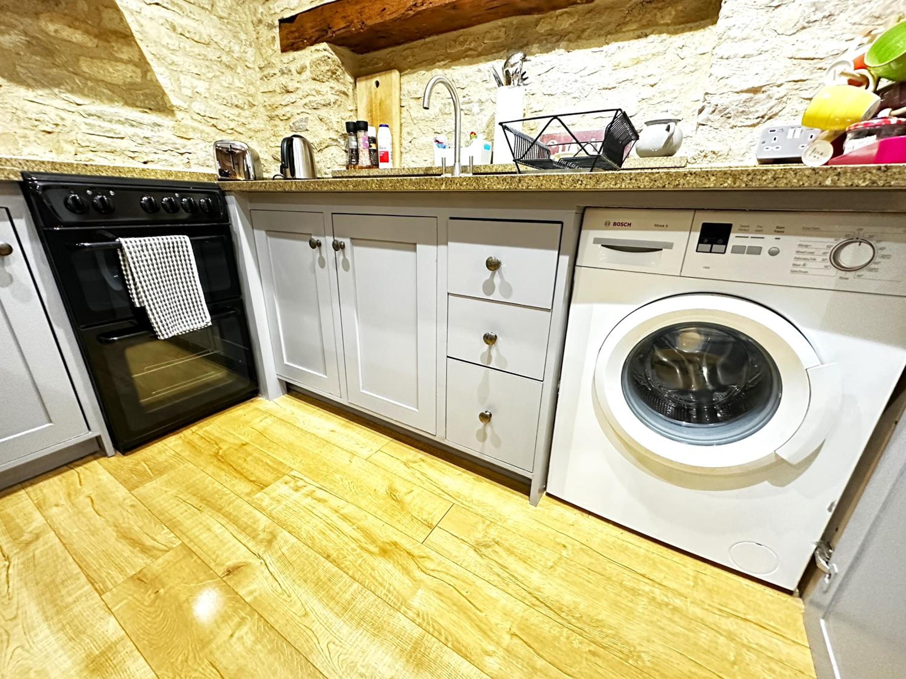 Dove House Cottages - No 1 view 5