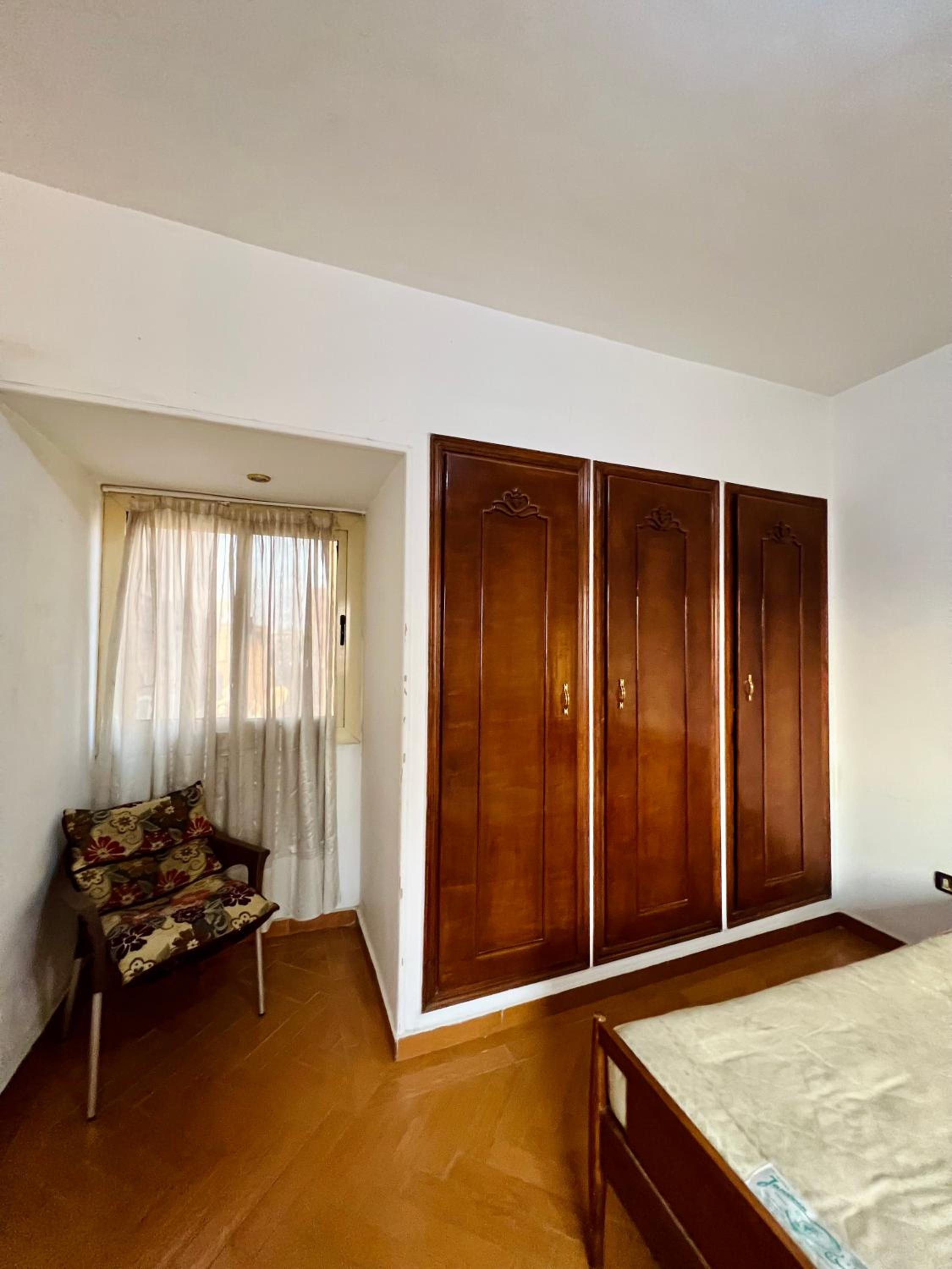 Sunny central room besides AUC downtown