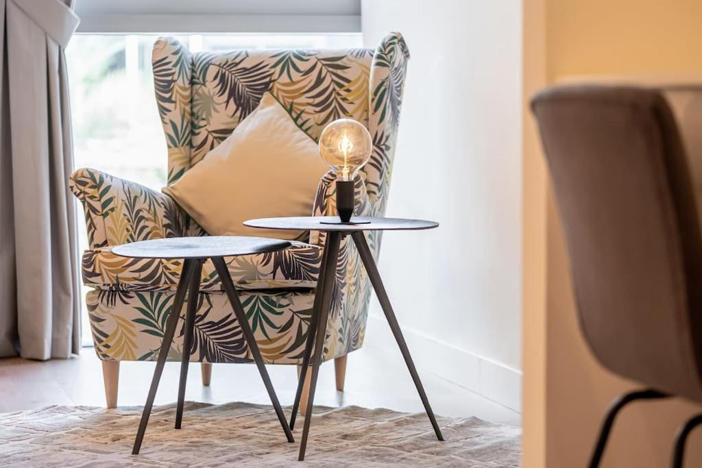 HiGuests - Magnificent Apt with Panoramic Views All Around