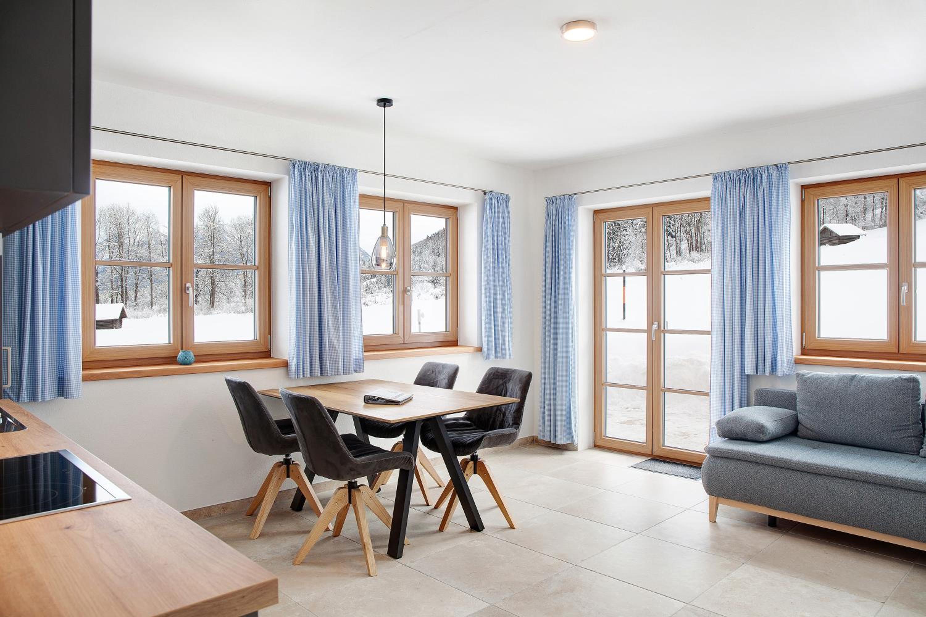 Ferienwohnung Alpenveilchen
