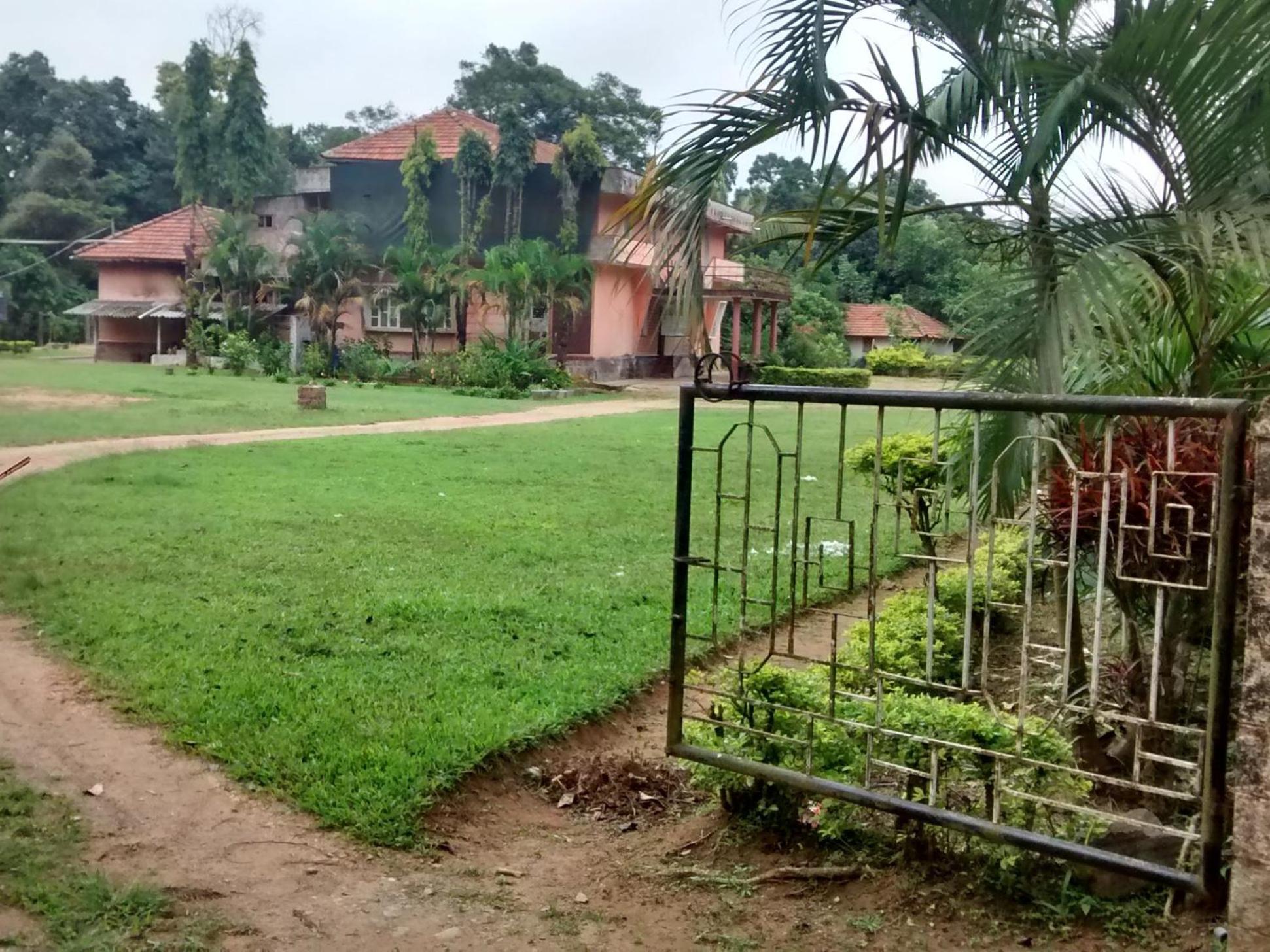 SHILA with private waterfalls