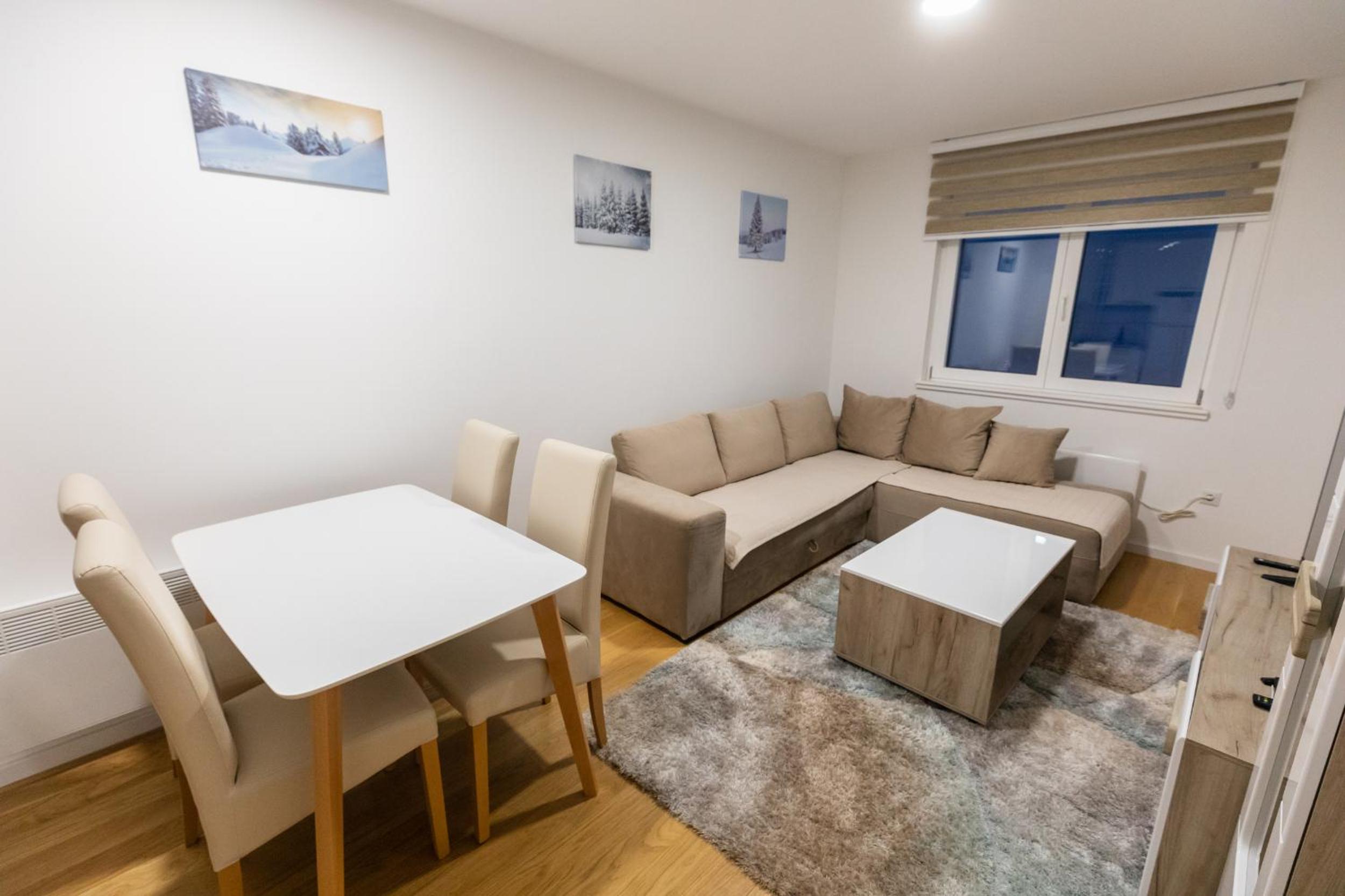 Apartmani uz stazu -Snježna dolina