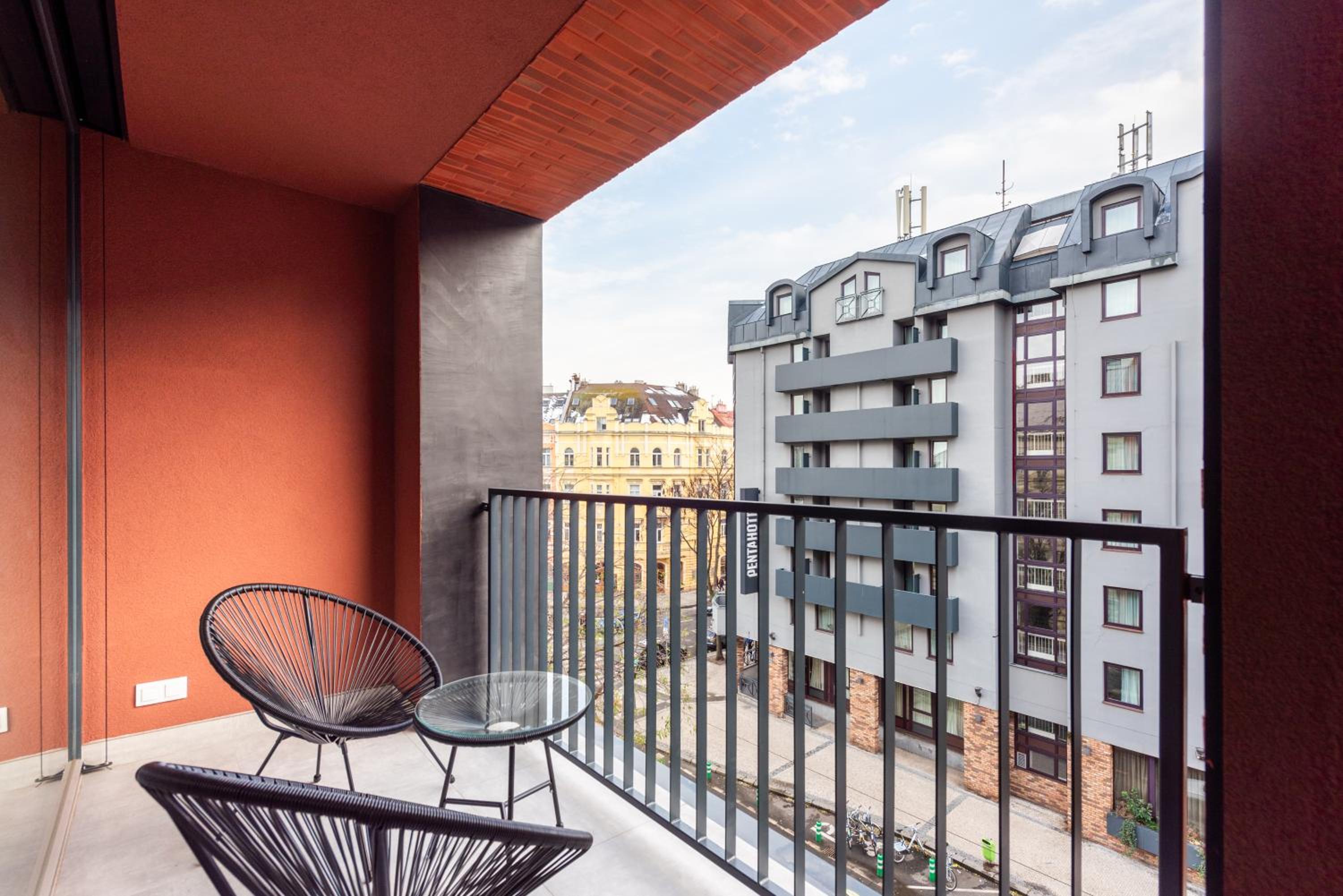 Jay Apartments