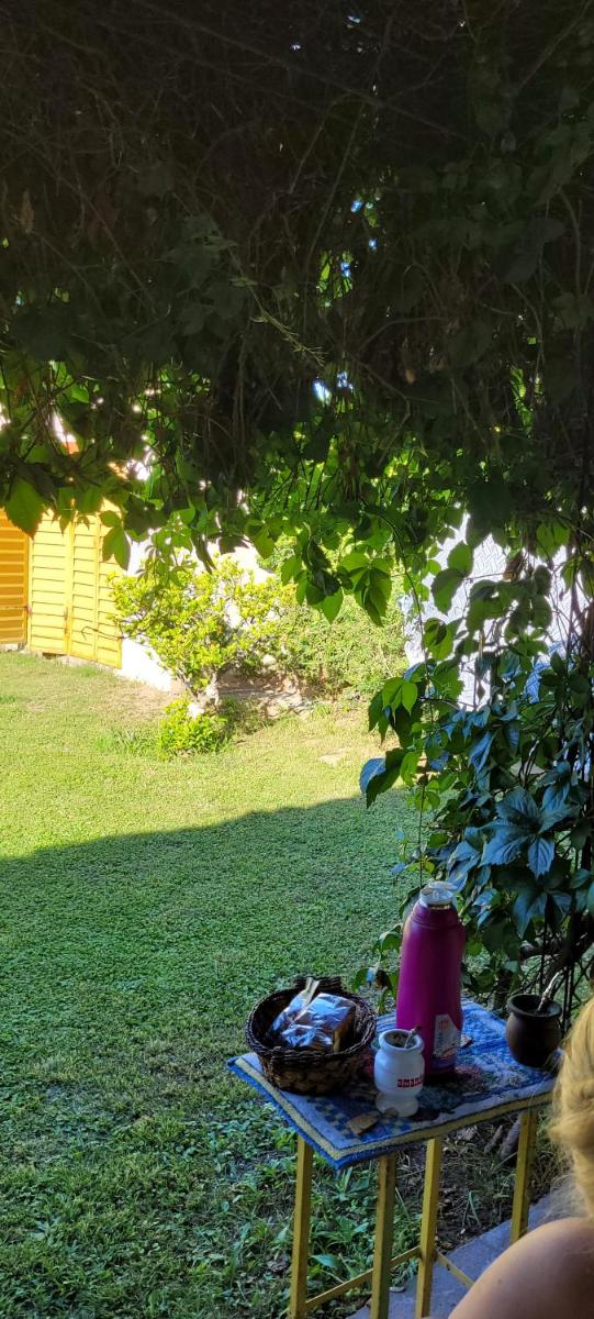OASIS I Las Moras con cochera y jardín