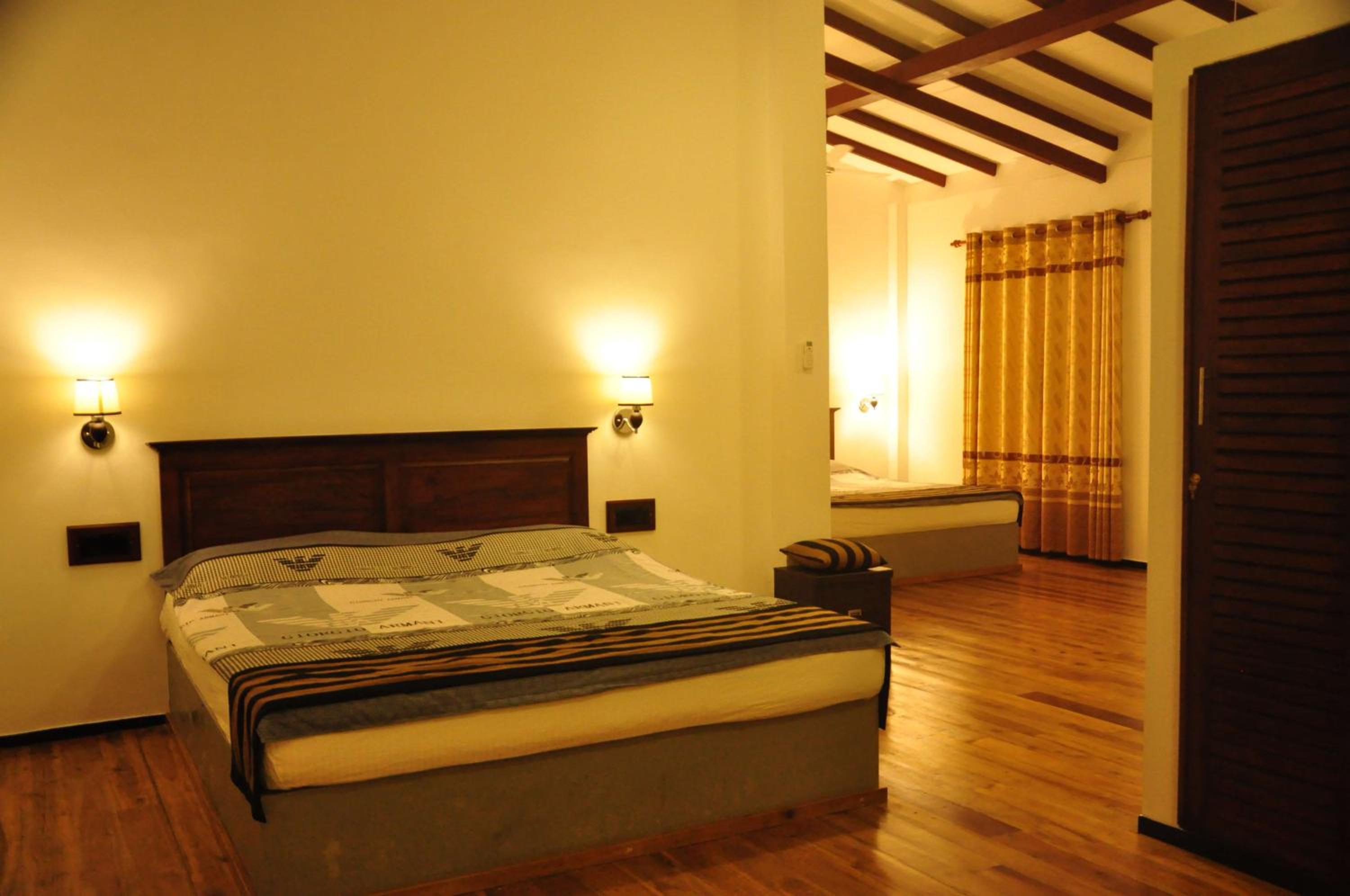 Asantha Guest House