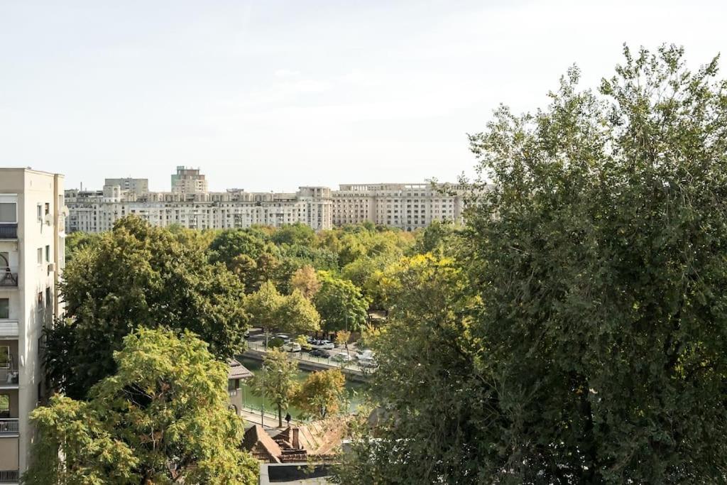 Stunning Views 3BR Sunny Flat - Amazing Terrace