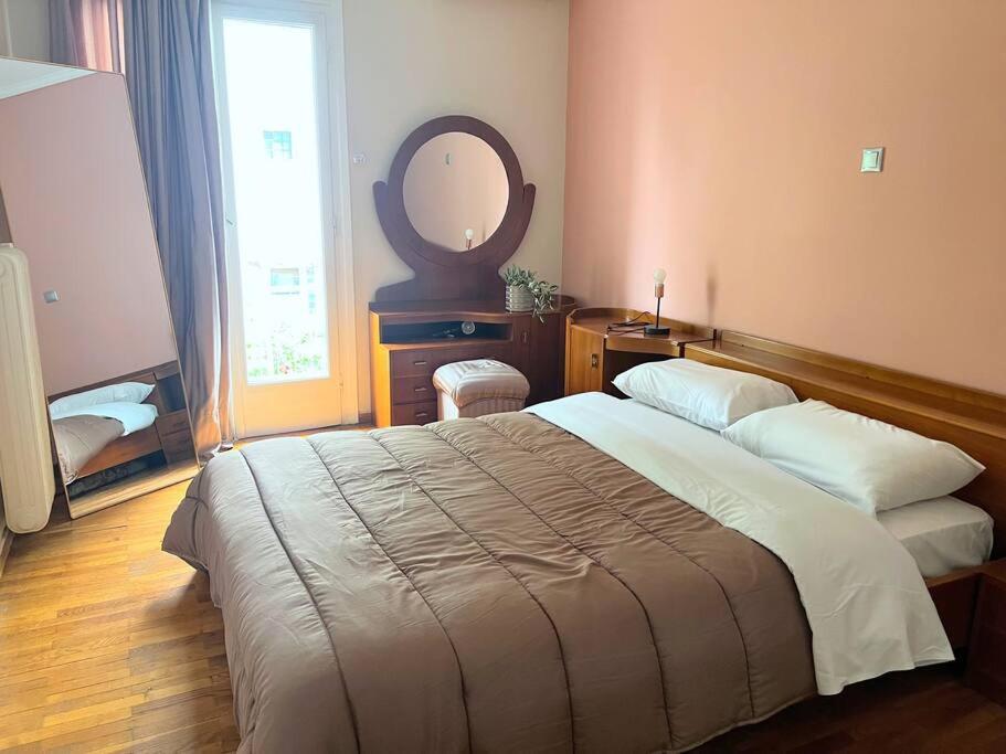 Amazing Huge Bright full 3BDR apt inAcropolis