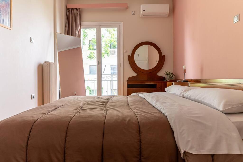 Amazing Huge Bright full 3BDR apt inAcropolis