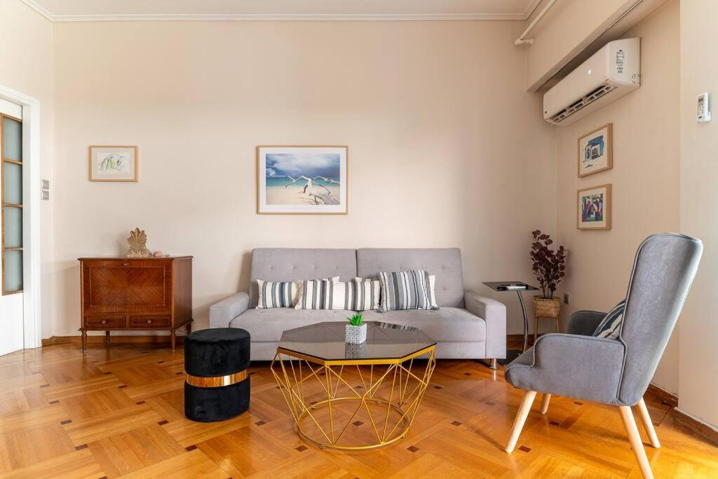 Amazing Huge Bright full 3BDR apt inAcropolis