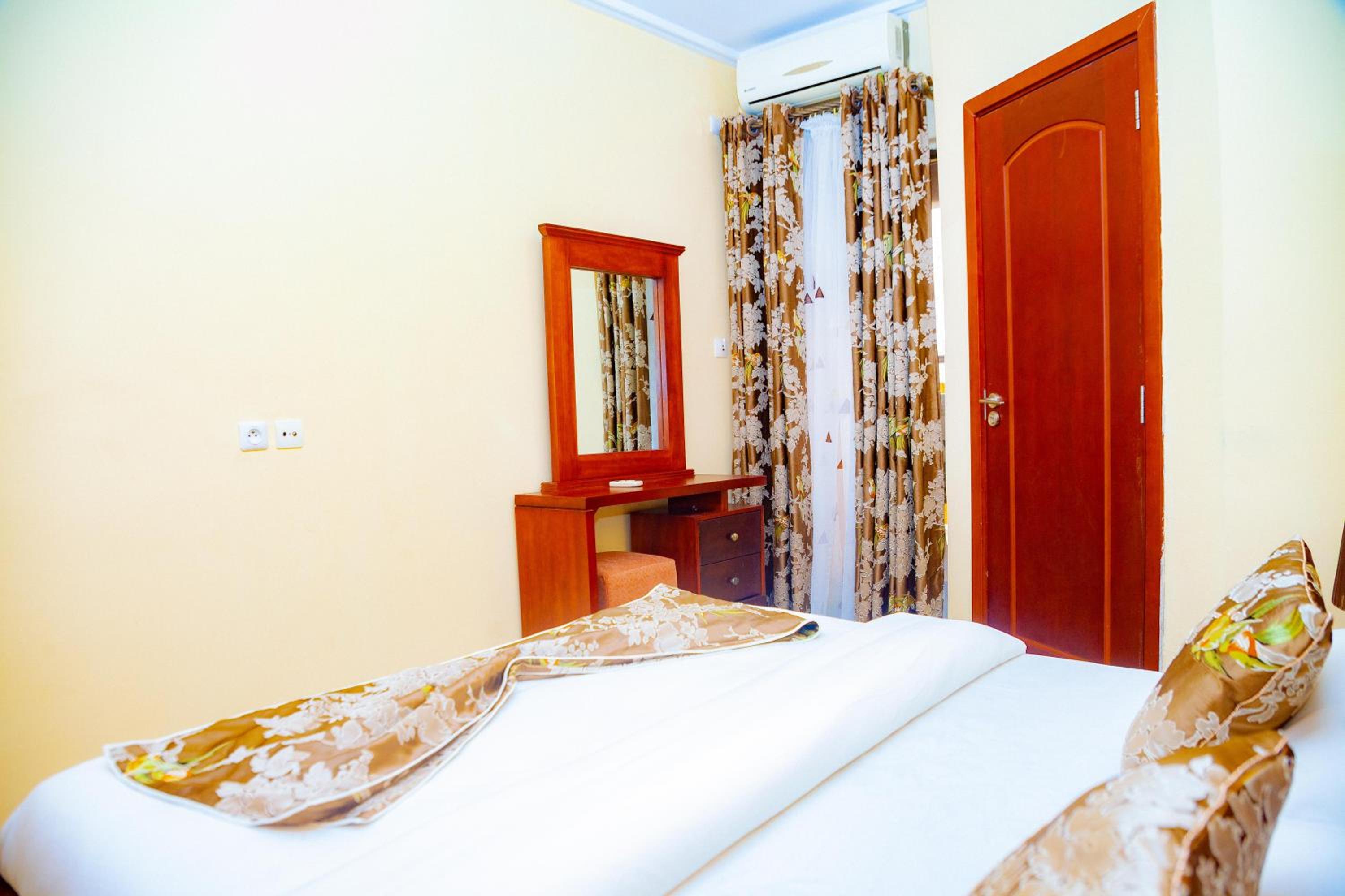 Loumia Premium Bonapriso