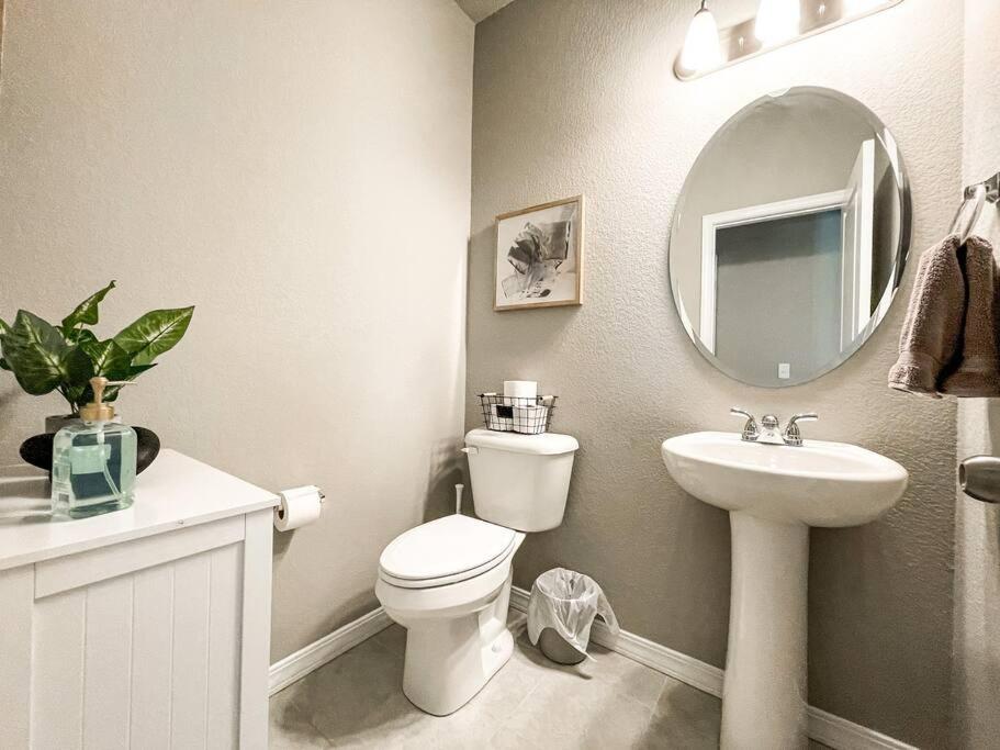 The Townhouse at Cumbre Vista / extended stays