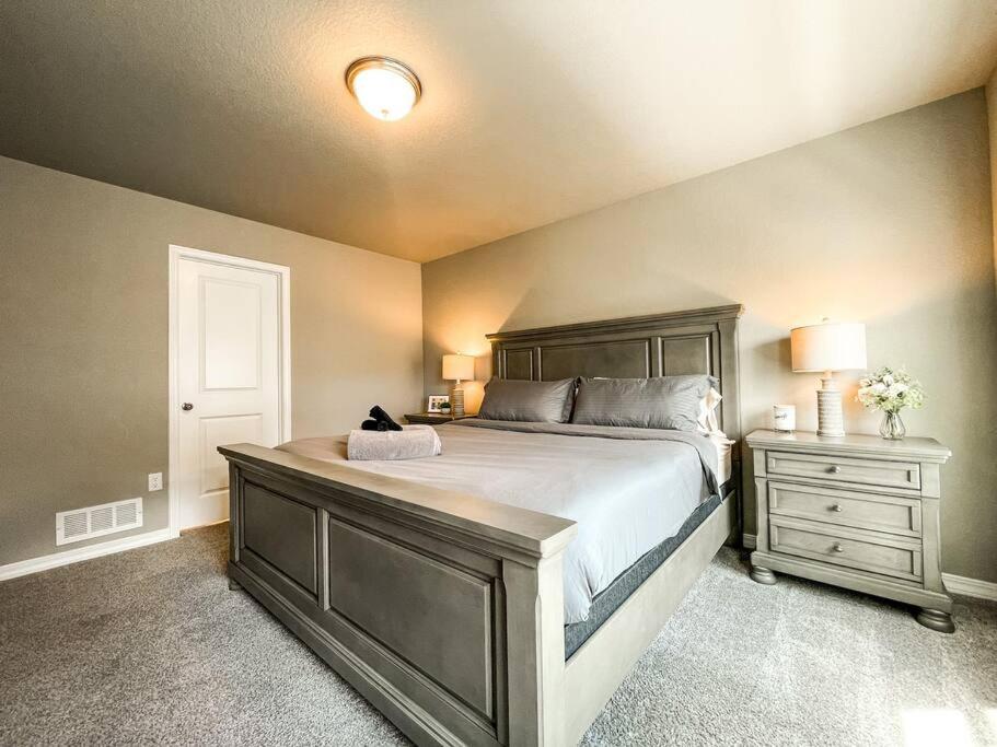 The Townhouse at Cumbre Vista / extended stays