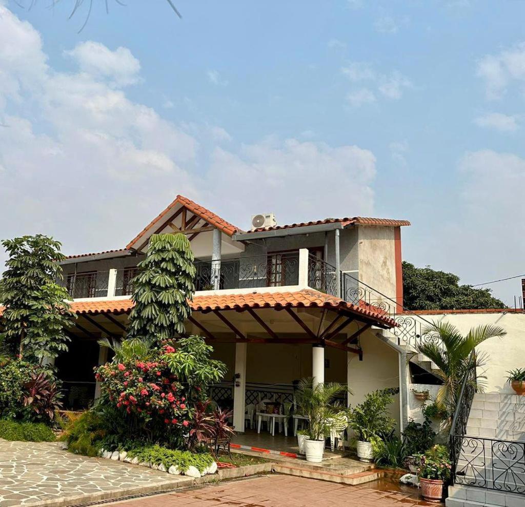 El Refugio