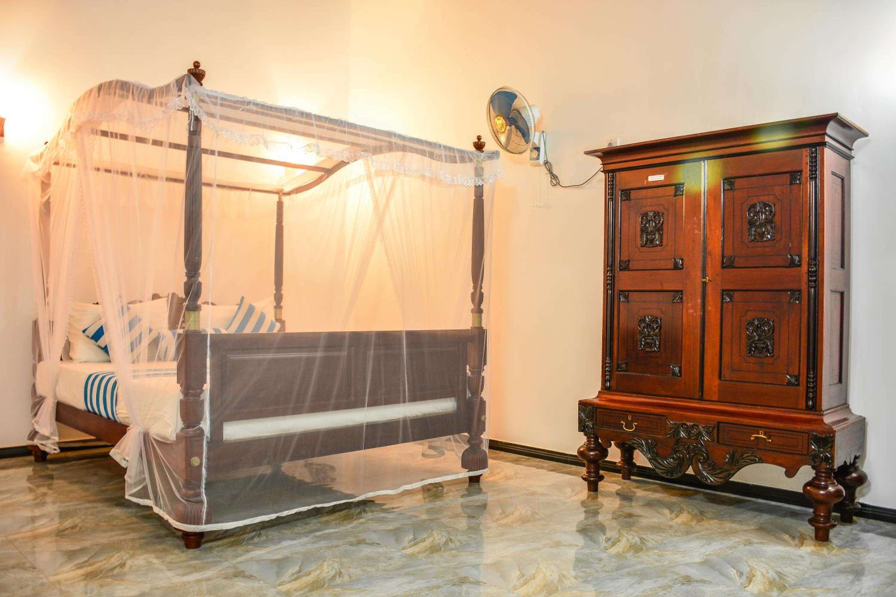 Araliya Gardens Hotel