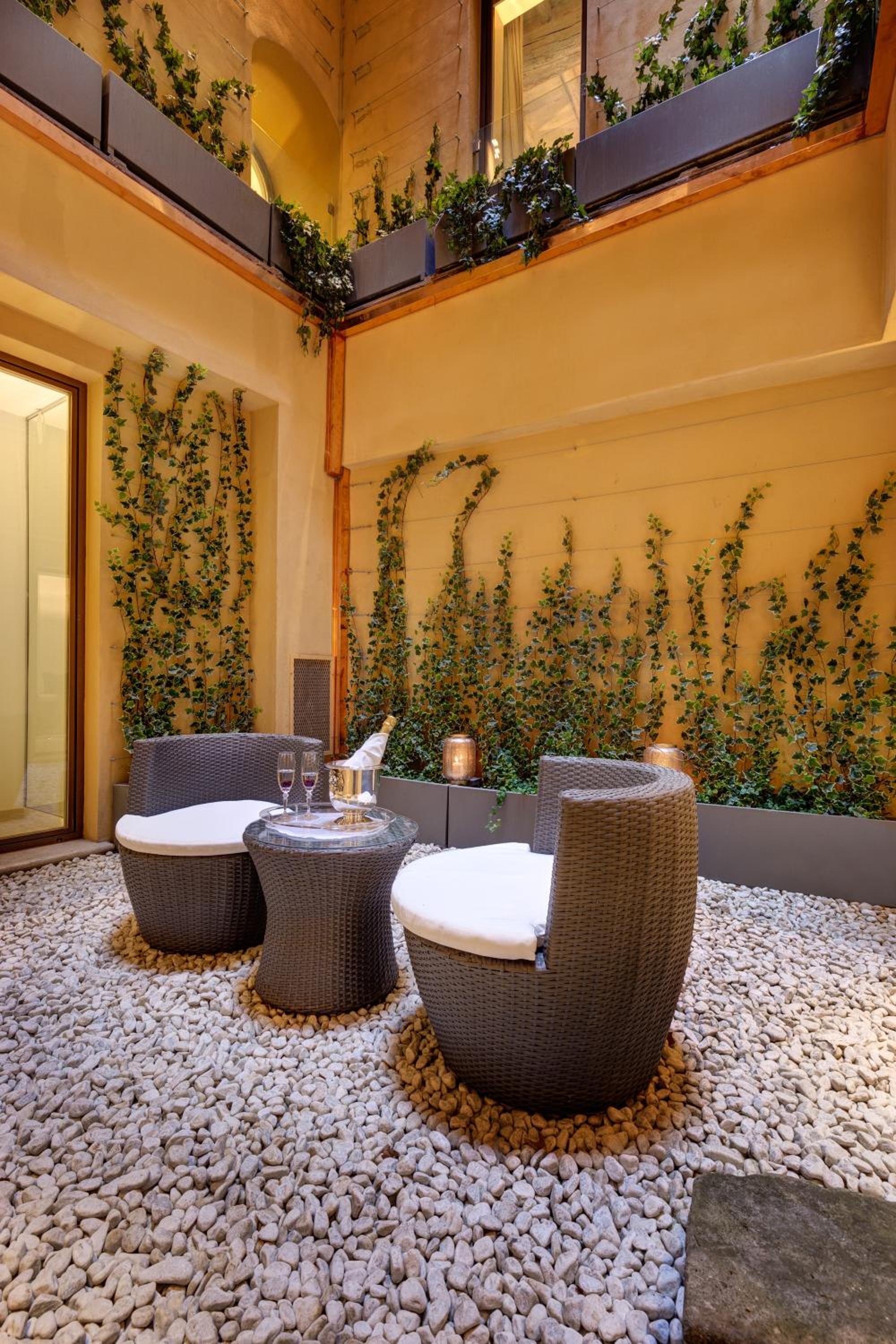 Domus Domitia Luxury Living