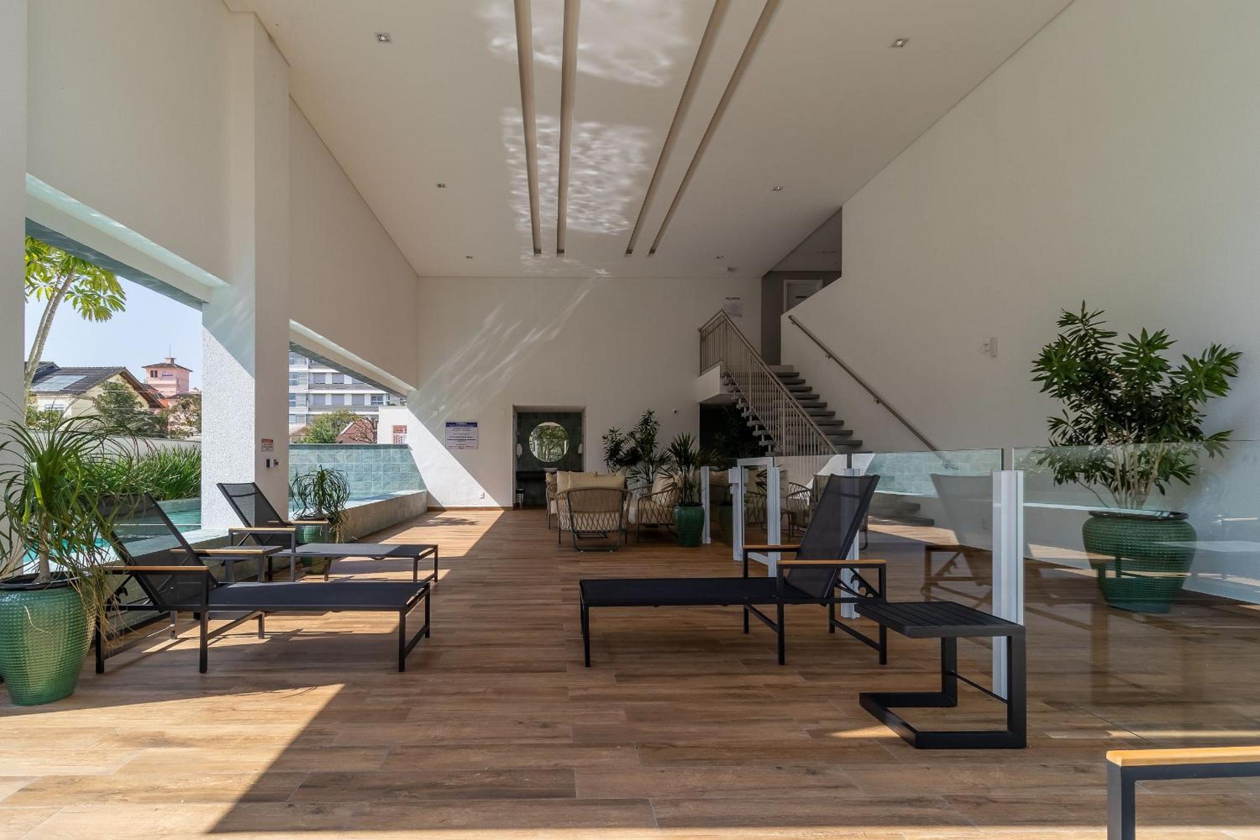 MOR - Apartments 230m from Jurerê Beach Floripa/SC