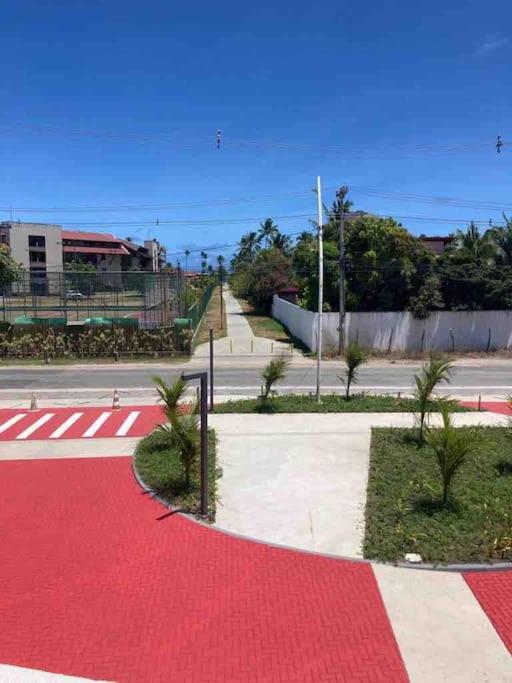 Resort em Porto de Galinhas- Flat Térreo Frente Piscinas- Muro Alto-B18