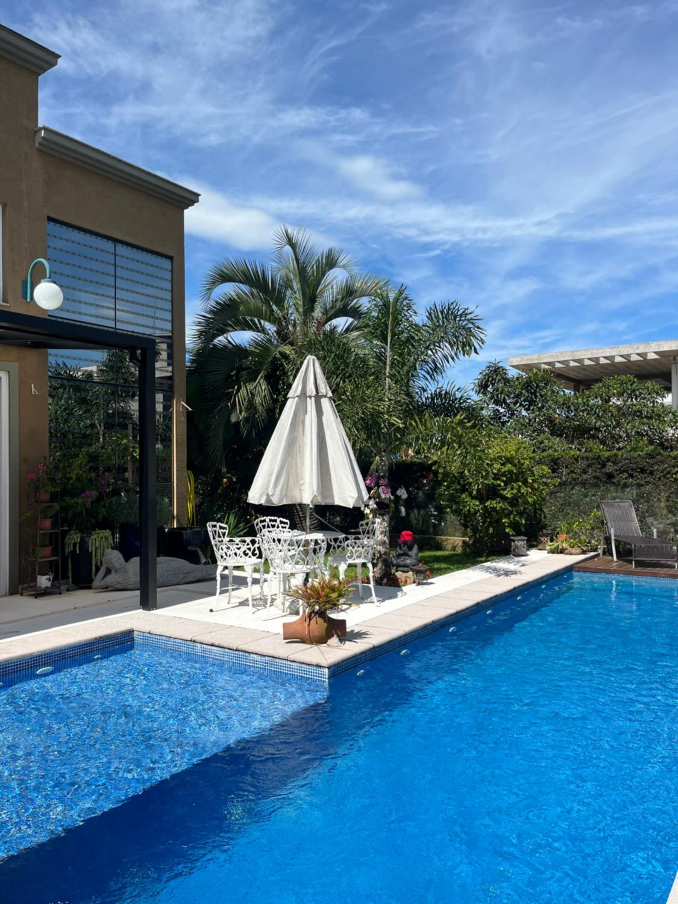 Suite em linda casa em Jurerê internacional