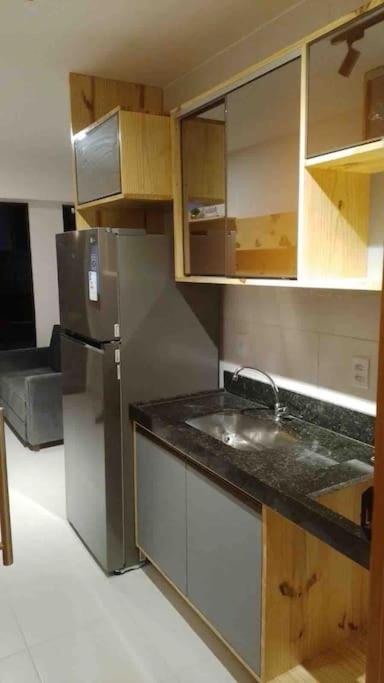 Resort em Porto de Galinhas- Flat Térreo Frente Piscinas- Muro Alto-B18