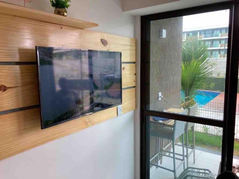 Resort em Porto de Galinhas- Flat Térreo Frente Piscinas- Muro Alto-B18