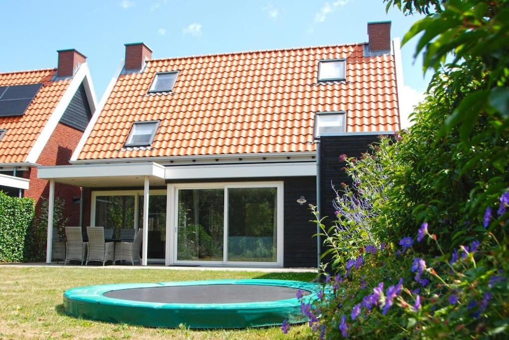 Villa de Zoute Zee by Droomvilla