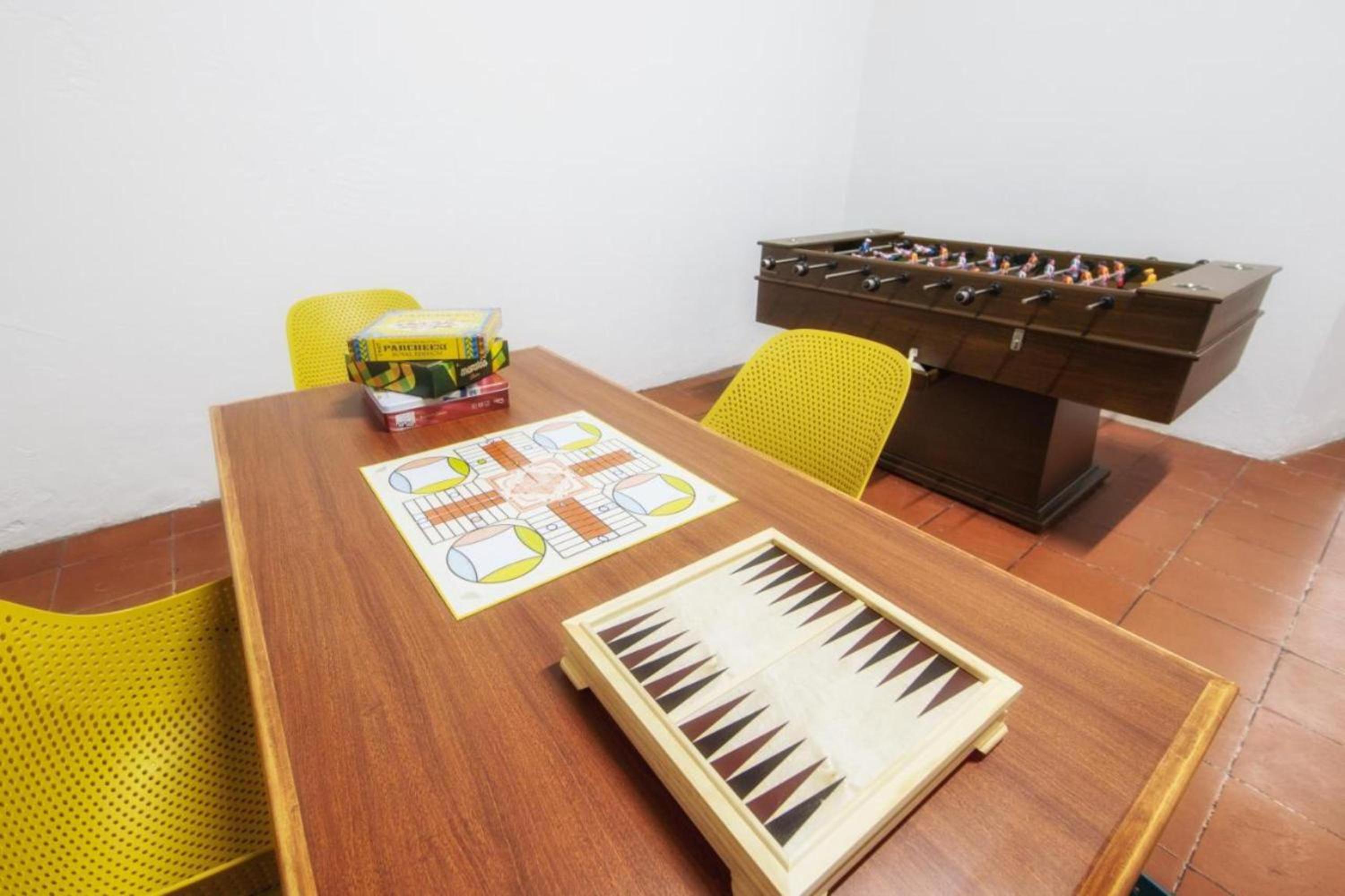 OYO Hostal Mich - Property Image 14