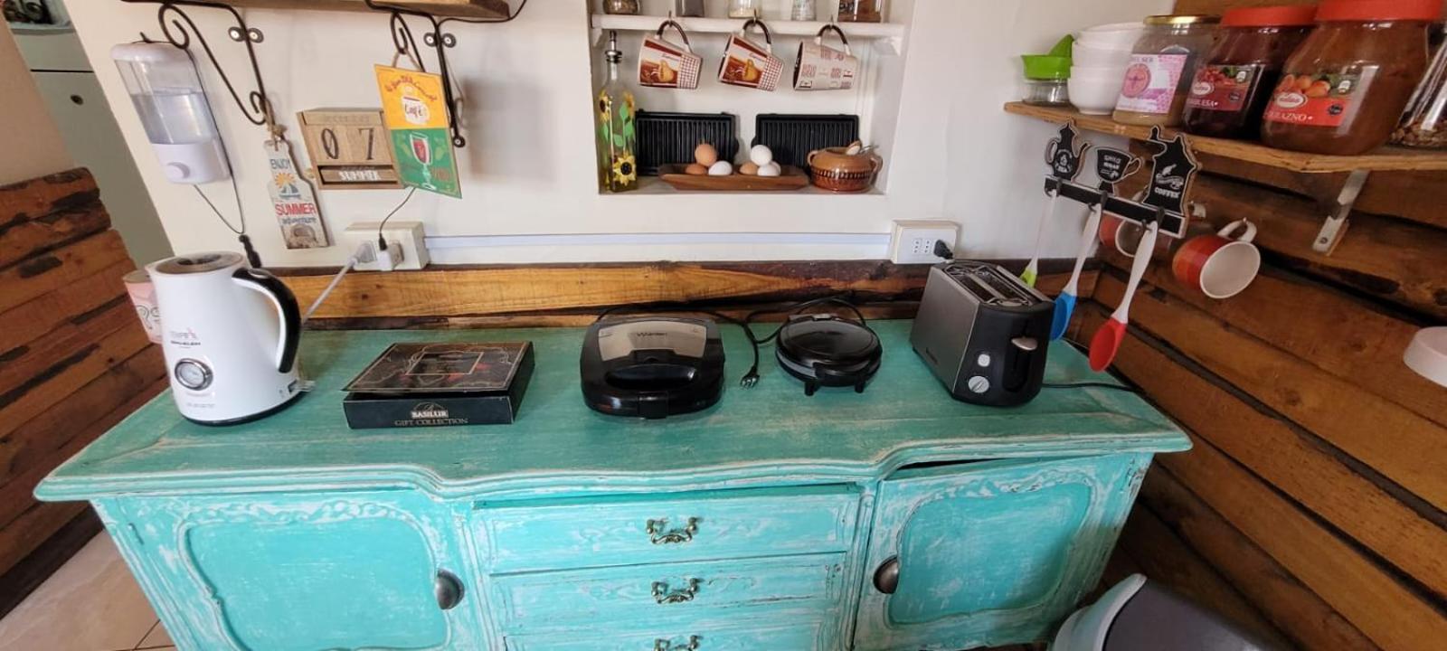 Hostal Sol y Luna - Descanso a 10 min del aeropuerto & Desayuno Incluido