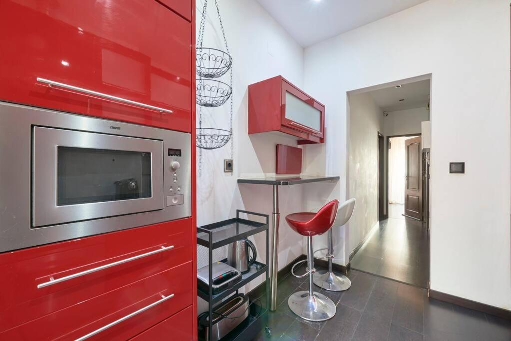 Charming 2-Bedroom Apartment for an Authentic Lisbon Experience