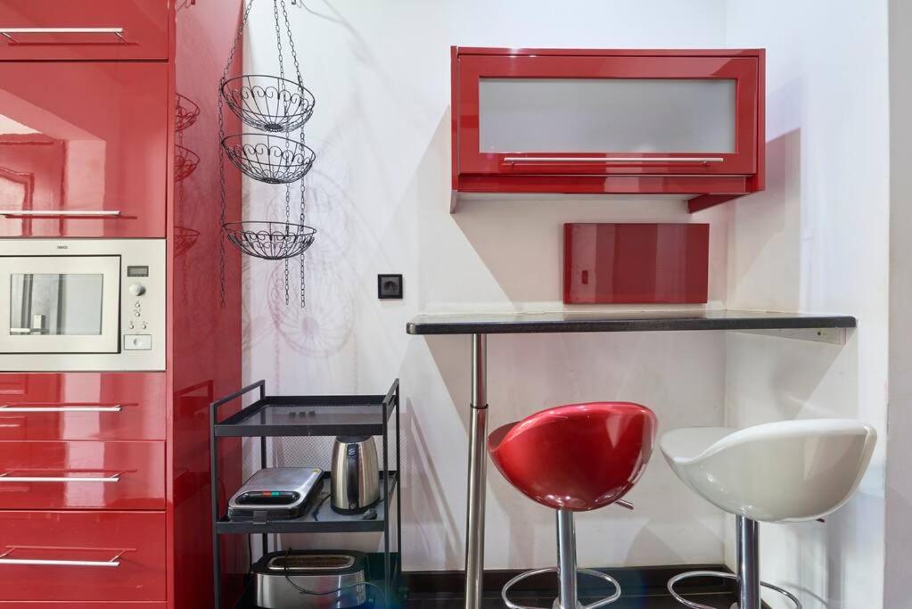 Charming 2-Bedroom Apartment for an Authentic Lisbon Experience