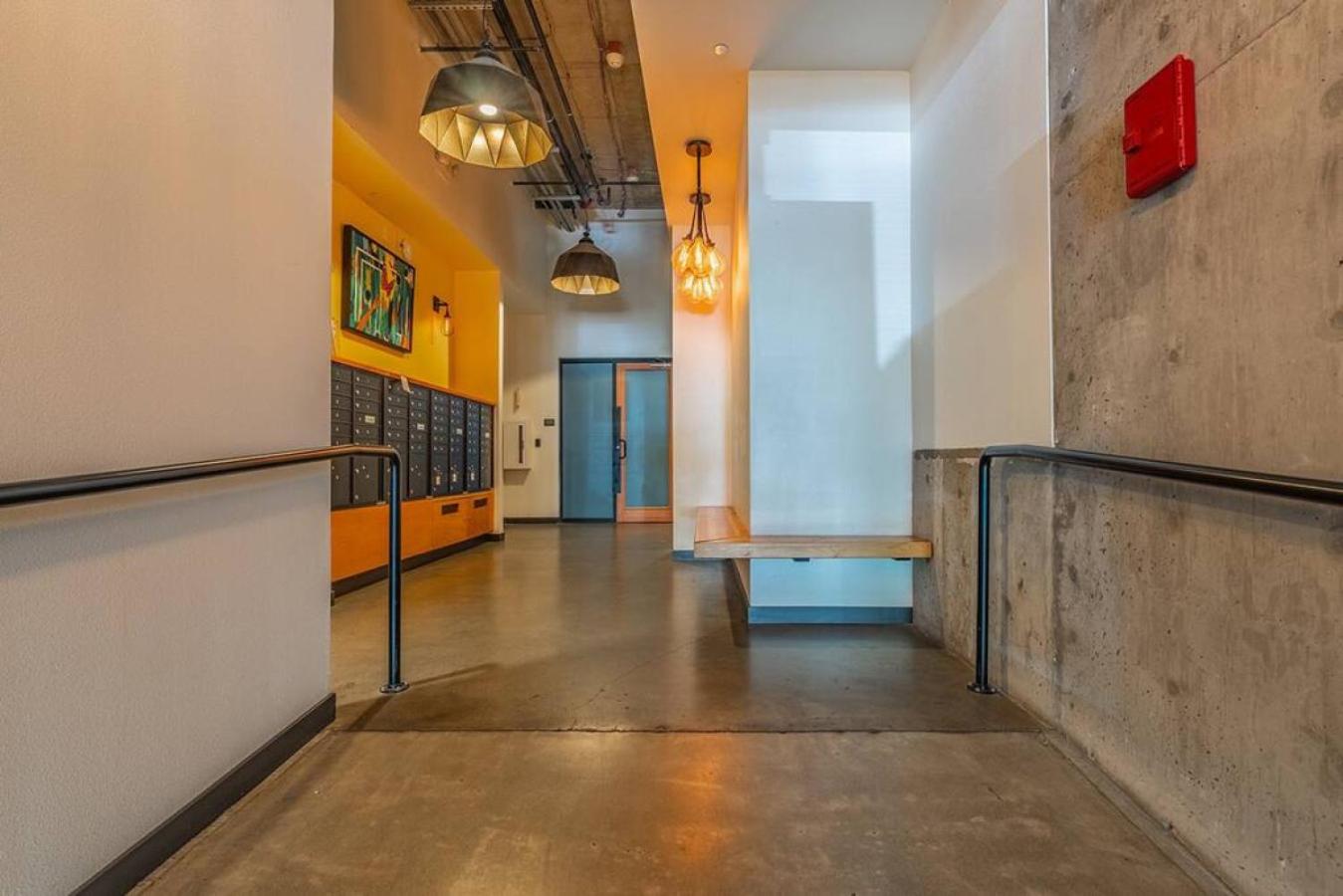 Central District Condo | Modern| Rooftop view 5
