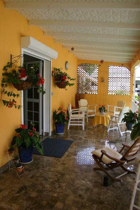 VILLA SAFRAN