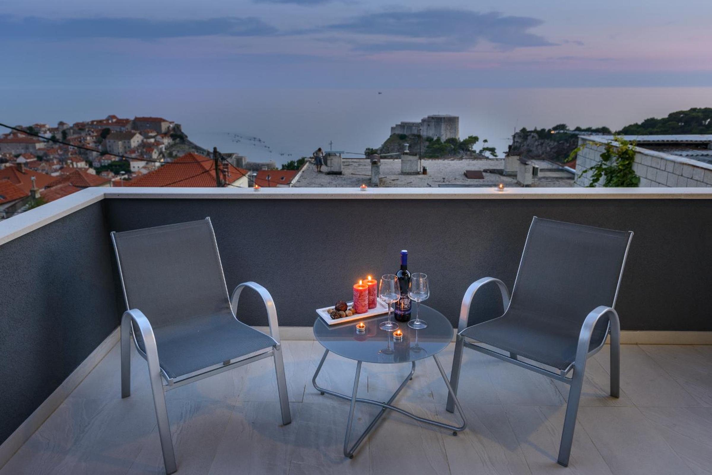Apartment Allure