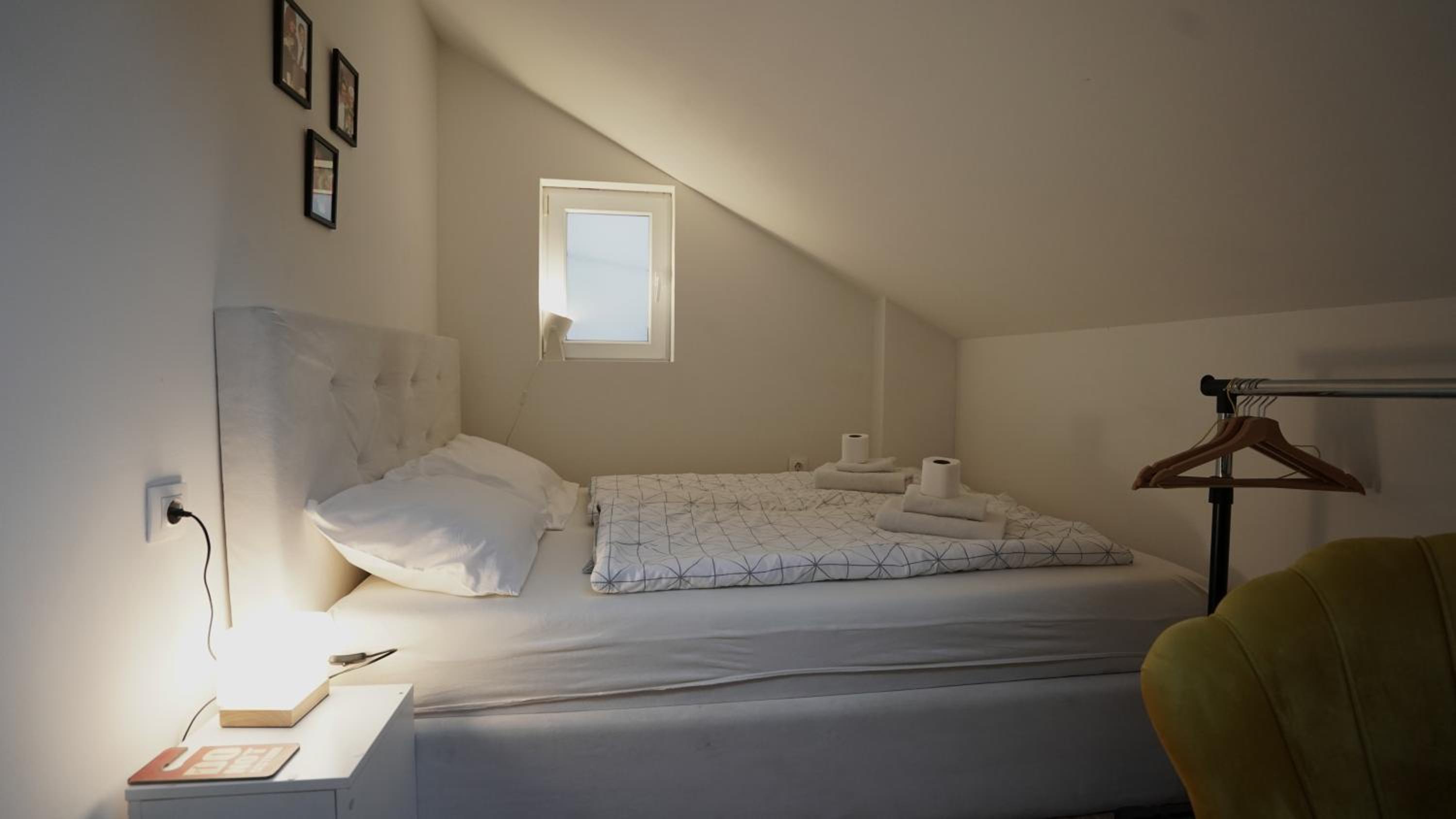 Hideaway Rooms & Apartments Sarajevo view 2