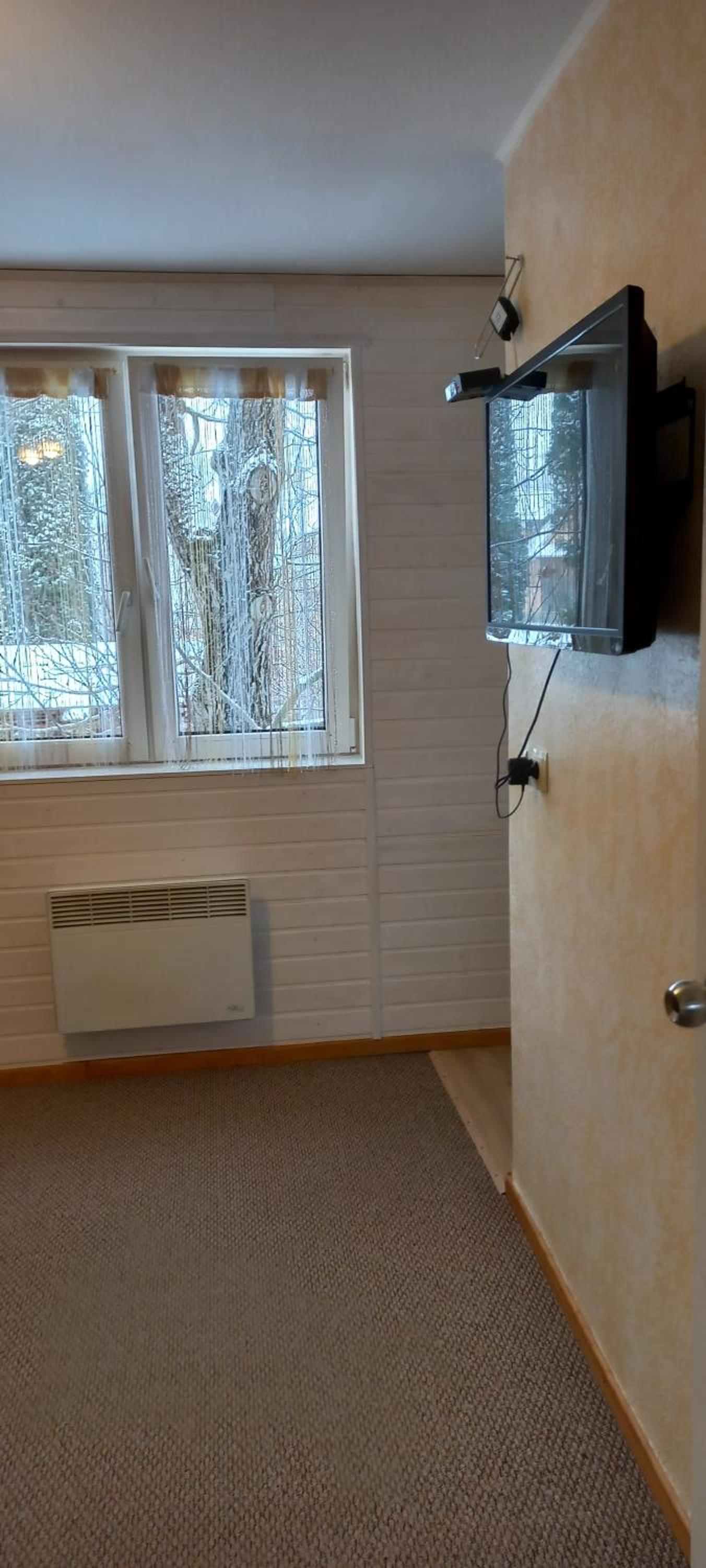 Photo 33