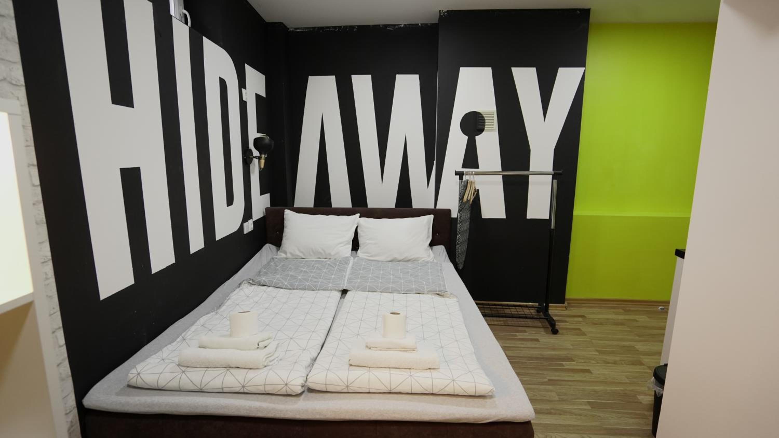 Hideaway Rooms & Apartments Sarajevo view 3